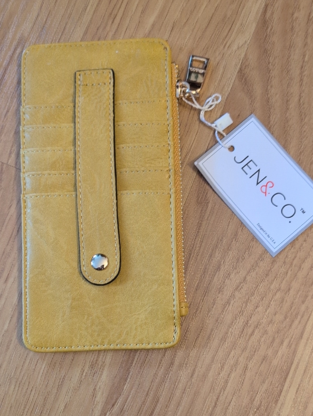 NWT - Vegan Leather Zipper Wallet